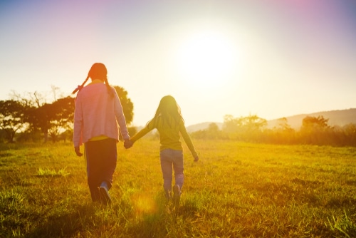 Childhood Trauma - Causes, Symptoms and Treatment Techniques